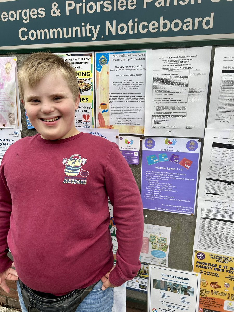 SarahMakaton's tweet image. When you take the work experience boy with you to put up your workshop marketing flyers 😍
