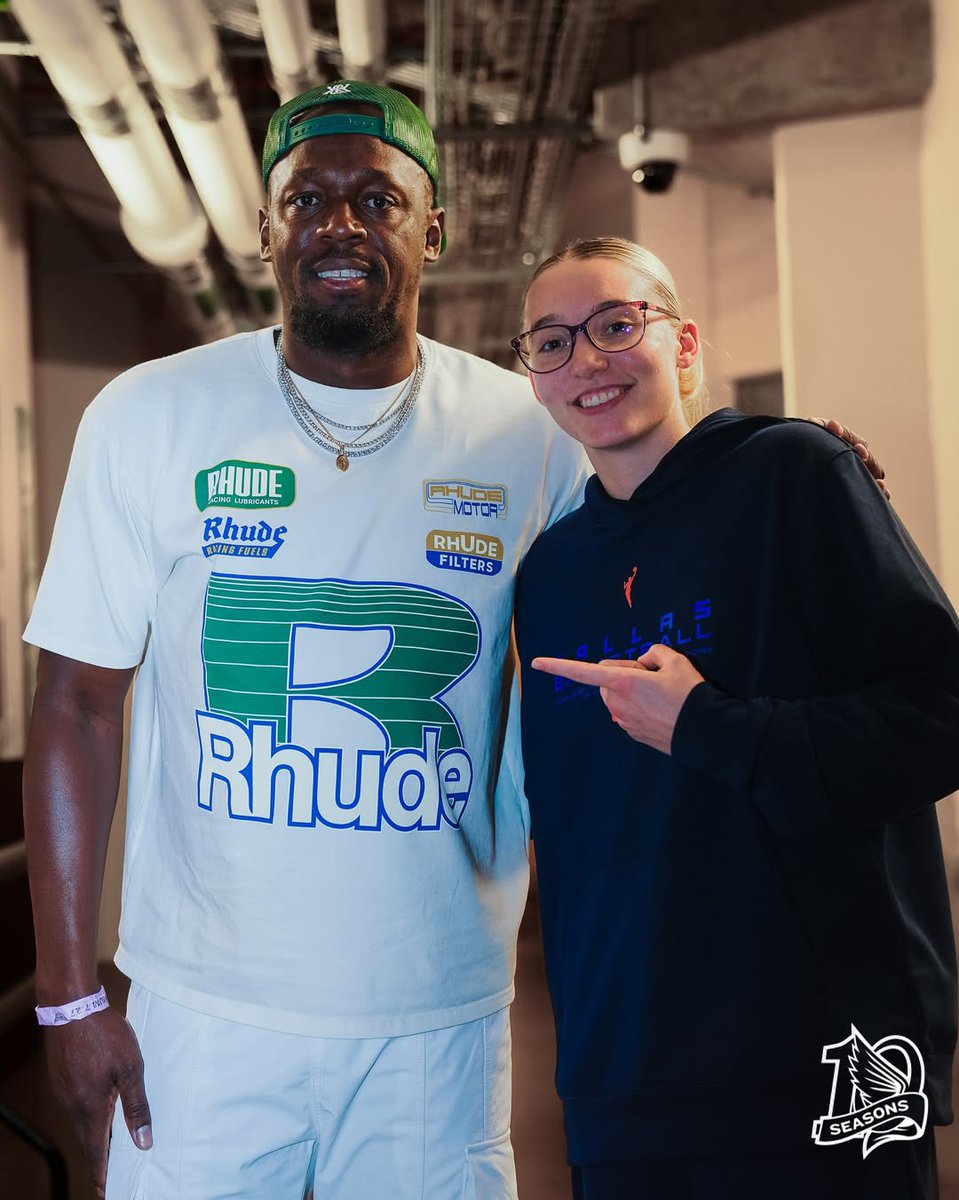 PBBUCKET5's tweet image. wait usain said “I’ll see you tomorrow” to paige