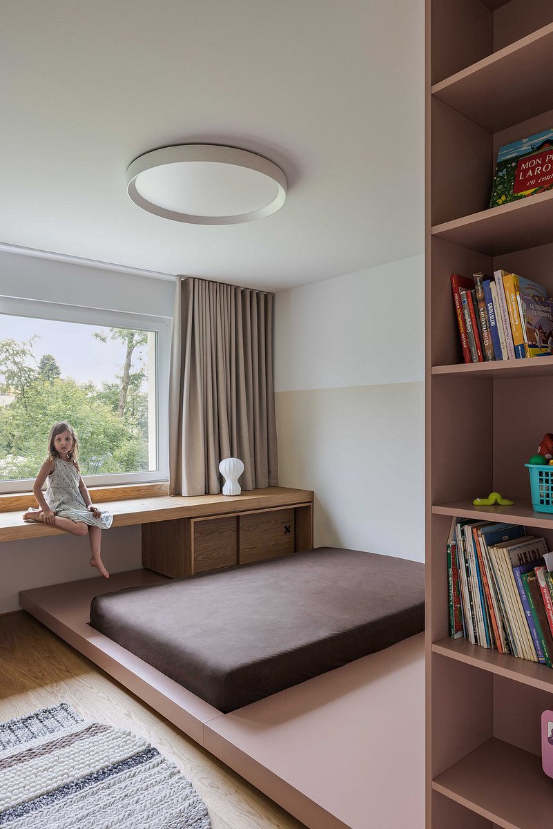 HomeAdore's tweet image. Nidau Apartment by Beef Architekti 

homeadore.com/2025/07/22/nid…