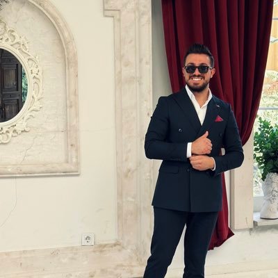 AliKoc_31's tweet image. 🟥 İsrail'de kız çocuklarının görüntülerini gizlice telefonuna kaydeden ve tutuklanan TC büyükelçiliği personeli Ömer Köse'nin 15 Temmuz gazisi olup özel kontenjandan alındığı ortaya çıktı.