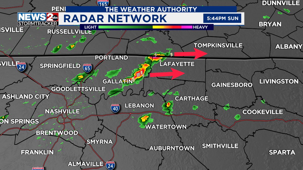DavisNolan's tweet image. 5:45 PM: Some lightning and thunder leaving Gallatin and pushing towards Lafayette and Hartsville.