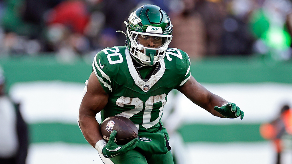 AroundTheNFL's tweet image. Jets RB Breece Hall not expecting extension before 2025 season: "I'm not their guy"
nfl.com/news/jets-rb-b…