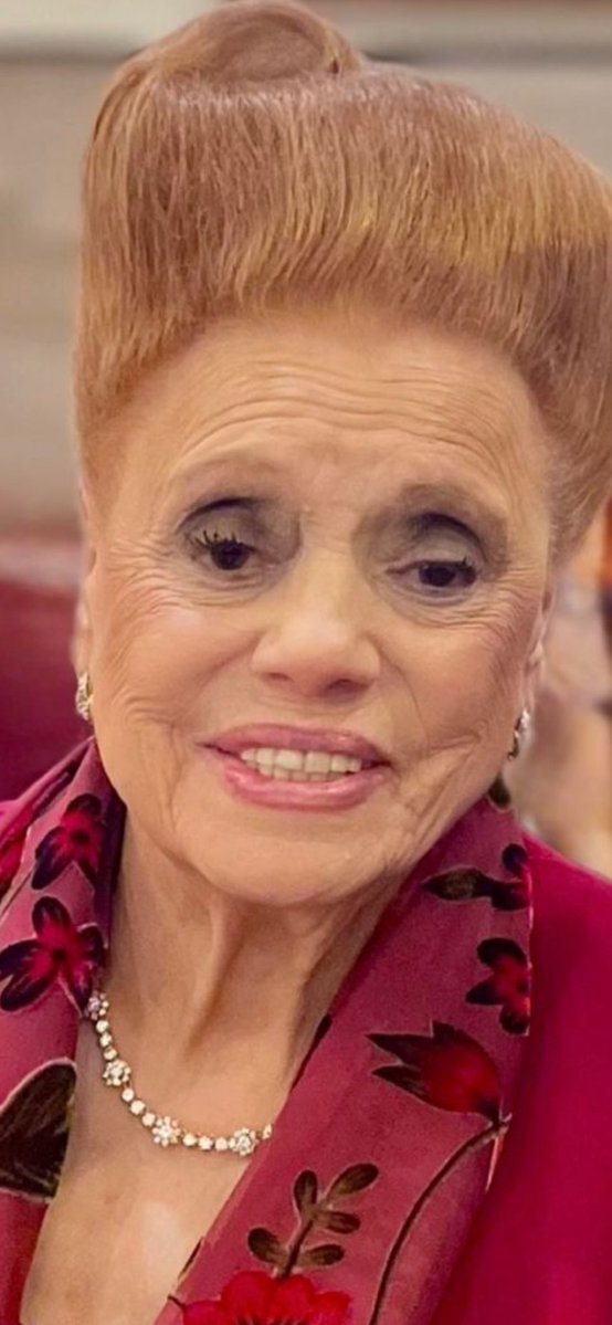 scooperon7's tweet image. Family and friends remembering Irene Giuffrida,the matriarch of the famed Hilltop Steakhouse,who has passed away…the hostess with the mostess and manager of the legendary restaurant sat down with 7News with her daughters several years ago…she will be missed #7News