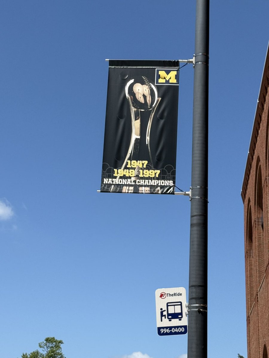 longbeachmike73's tweet image. Stopped in a shithole country today. Smelled like vegan burgers &amp;amp; cowardice.  uM considering themselves a “blue blood” program based on:
2023 ❌ stolen
1997 BCS champion was LSU
1947 &amp;amp; 48 sweet, must’ve been lit. 
Toledo has more tradition.  @intrinsicvalyou