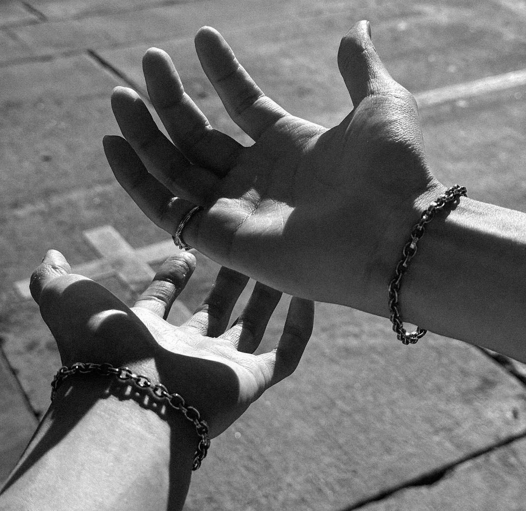 eladk3's tweet image. are they both wearing their matching bracelets? 🥺