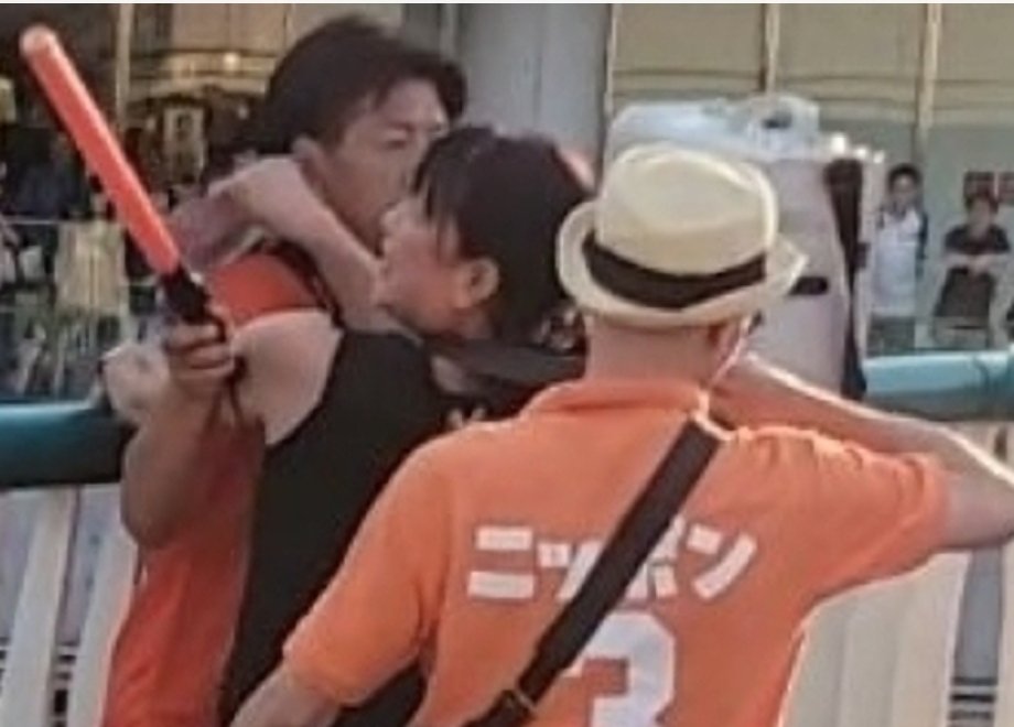 mikisungold's tweet image. 練馬区報、区議会の構成。区民生活委員?他人の生活に暴力で脅威、トラウマを与えた人が?
#オレンジシャツみると今も怖い
#参政党はヤバくてキモい
#ももかわ一郎