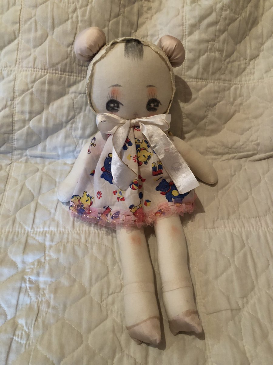 su_pico's tweet image. 今日は過去作った文化人形の写真のページ作れるといい
