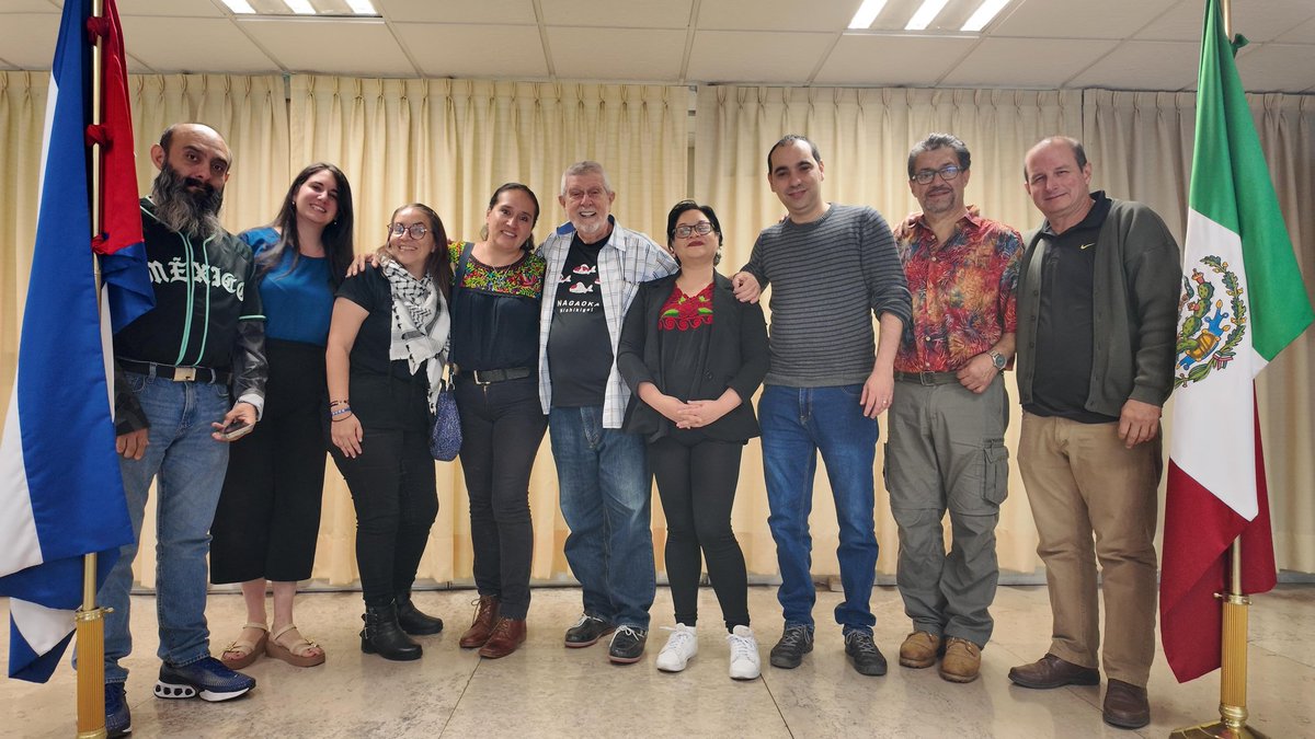 MarcosRguezC's tweet image. Participé en reunión de trabajo con la coordinadora nacional del @_mmsc, donde evaluamos marcha de los preparativos para el IX Encuentro Continental de Solidaridad con #Cuba 🇨🇺, que tendrá lugar en CDMX del 9-12 de octubre.

#LaLuchaNoHaCesado