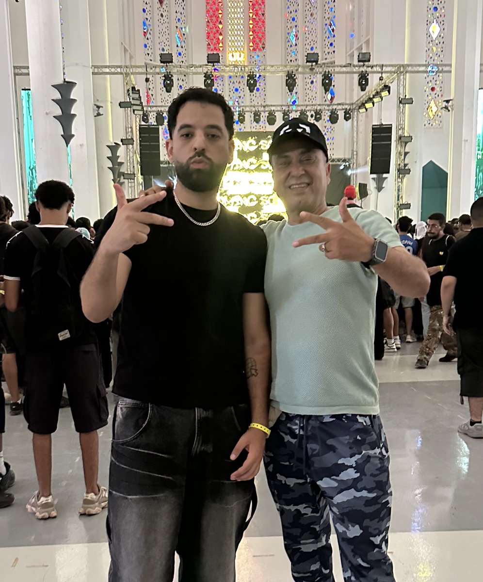 as the kids would say, aura!