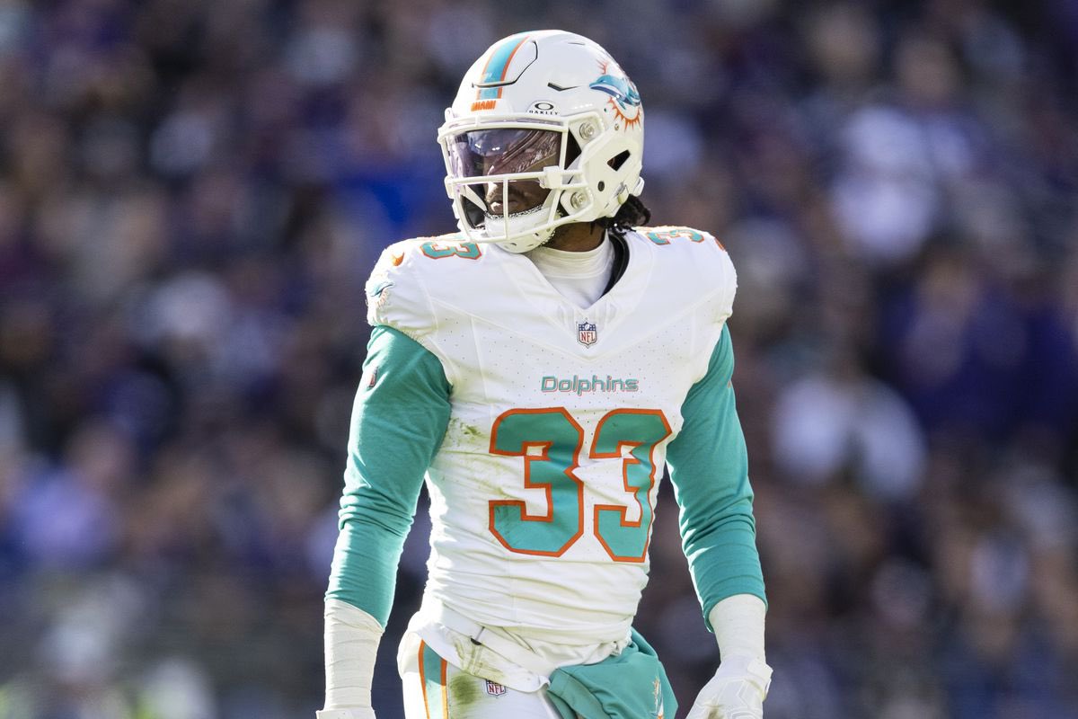 TheDougRush's tweet image. Veteran cornerback Eli Apple has signed a 1-year deal with the 49ers.
Apple is a former first round pick of the Giants going back to the 2016 NFL Draft, who didn’t quite work out with the team and was eventually traded in 2018 to the Saints.
The 49ers will be Apple’s seventh…