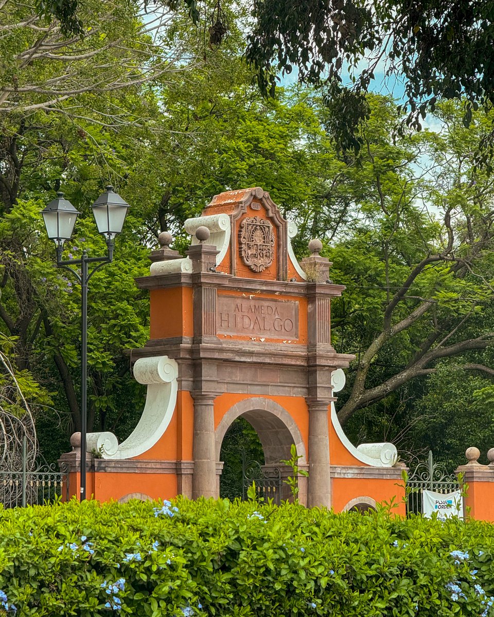 SoyQueretaLOVE's tweet image. ¡Que nuestra semana sea bien bonita y exitosa!
Les deseo un feliz lunes, ¡desde nuestra icónica Alameda Hidalgo!
#QueretaLOVE 💞