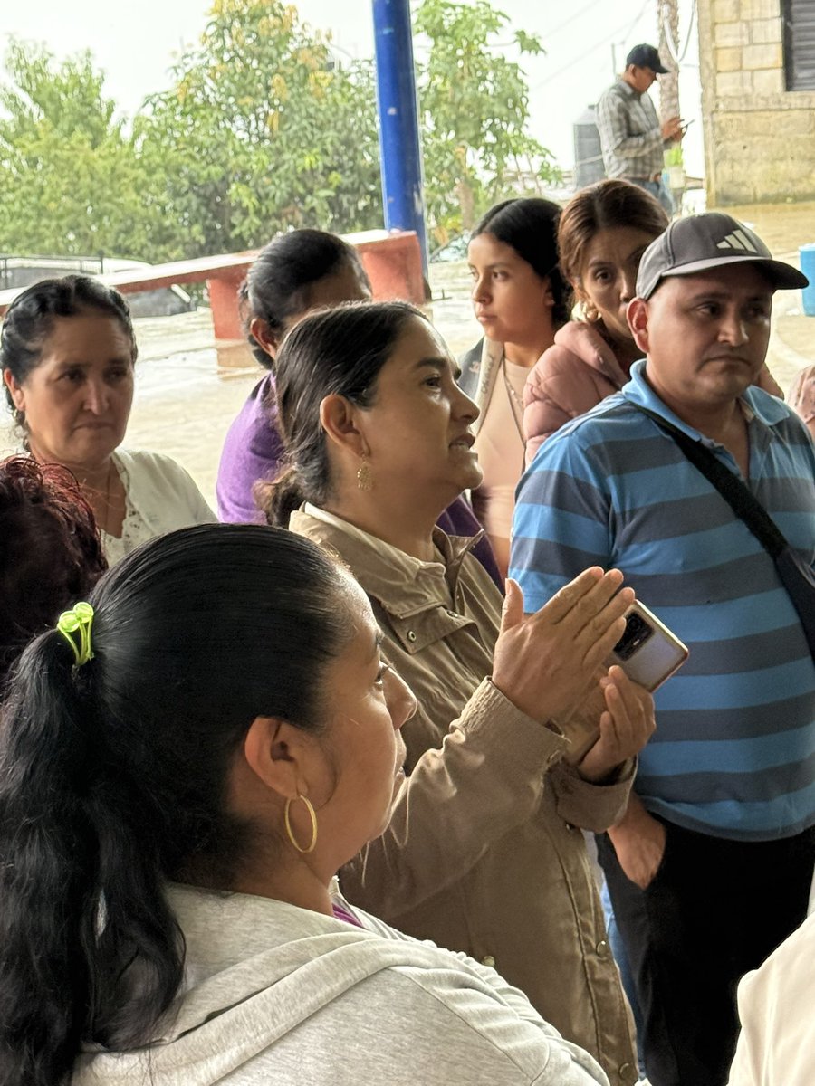 AvseFernando's tweet image. ๐๐๐๐๐ ๐๐ ๐๐๐๐๐๐
En cada comunidad de los 18 municipios de #Querรฉtaro, las y los queretanos exigen un cambio.
Un gusto visitar este domingo el bonito municipio de #PinalDeAmoles.
ยกSeguimos avanzando!
#EnEl2027SeVan
#NoAlBatรกn