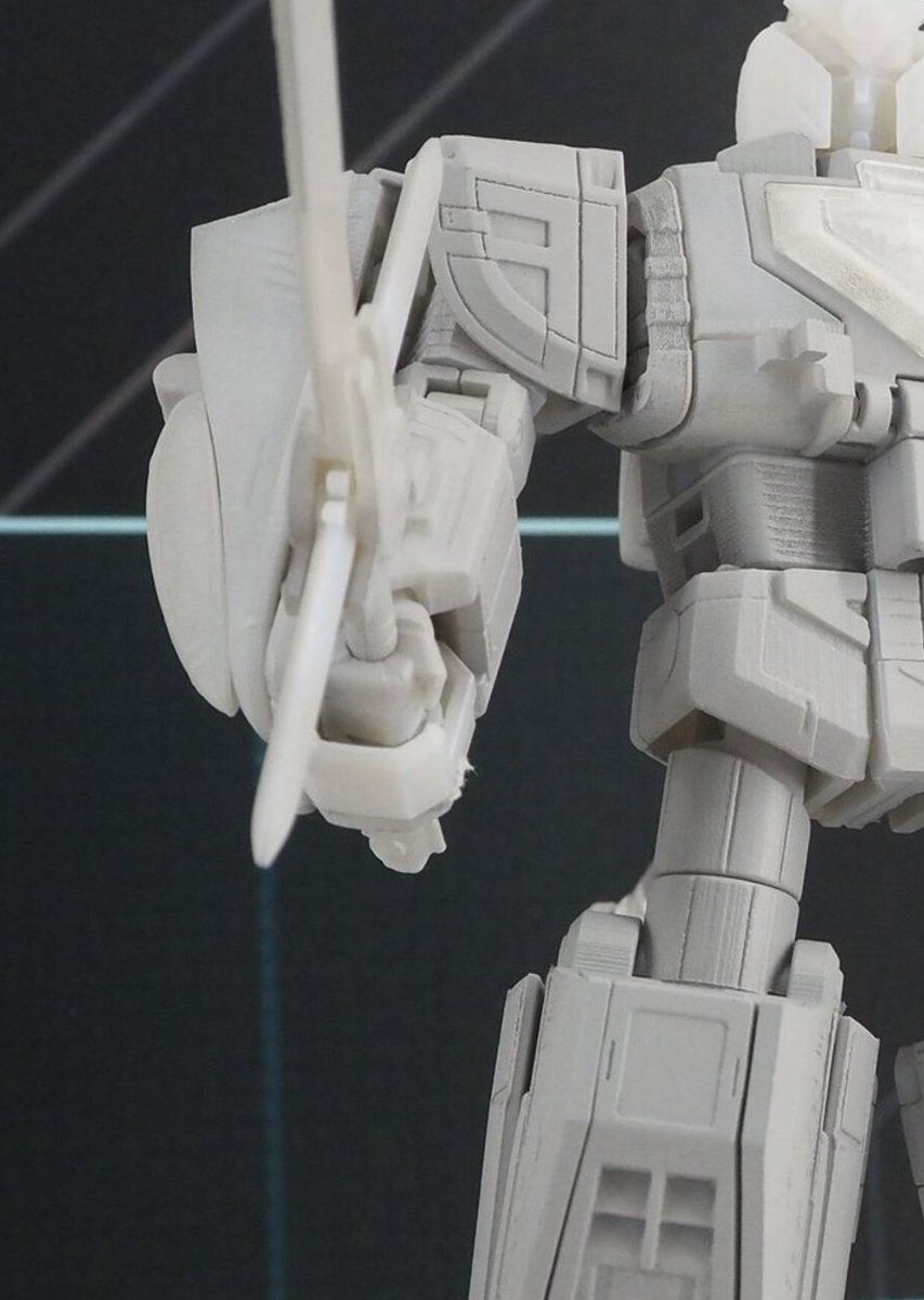 deepwurm's tweet image. そう言えば、タイムロボと言えばミニフィギュアとの連動遊びも売りの一つでしたね。
タイムロボの腕をよくみるとキャノピー が別パーツで開きそうな雰囲気なんですが、ダイアのクロ〜ン的な人形期待して良いのでしょうか?
#ミニプラ