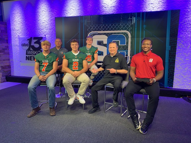 Brian Mush Webb (@the_sports_web) on Twitter photo Friday Night FEVER!!!! Check out <a href="/matthieu_324L/">Matthieu Welch</a> and I 📺🏈We welcome <a href="/HartCountyFball/">Hart County Football</a> <a href="/griffinchad22/">Chad Griffin</a> <a href="/jacobs_2315/">Jacob Shoulders</a> <a href="/jakecrump30/">Jake Crump</a> <a href="/DaltonGarmon7/">Dalton Garmon</a> plus <a href="/ACSFBCoach/">Brad Hood</a> Edy Chavez, Ryan Hensley and Carson Holland! 10:34 <a href="/wbkosports/">WBKO Sports</a> Connection. Friday Night FEVER!!!! Check out <a href="/matthieu_324L/">Matthieu Welch</a> and I 📺🏈We welcome <a href="/HartCountyFball/">Hart County Football</a> <a href="/griffinchad22/">Chad Griffin</a> <a href="/jacobs_2315/">Jacob Shoulders</a> <a href="/jakecrump30/">Jake Crump</a> <a href="/DaltonGarmon7/">Dalton Garmon</a> plus <a href="/ACSFBCoach/">Brad Hood</a> Edy Chavez, Ryan Hensley and Carson Holland! 10:34 <a href="/wbkosports/">WBKO Sports</a> Connection.