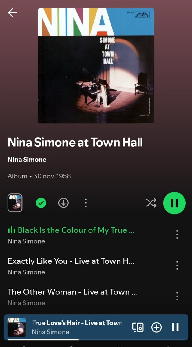 craakito's tweet image. Je continu la disco de la dame
