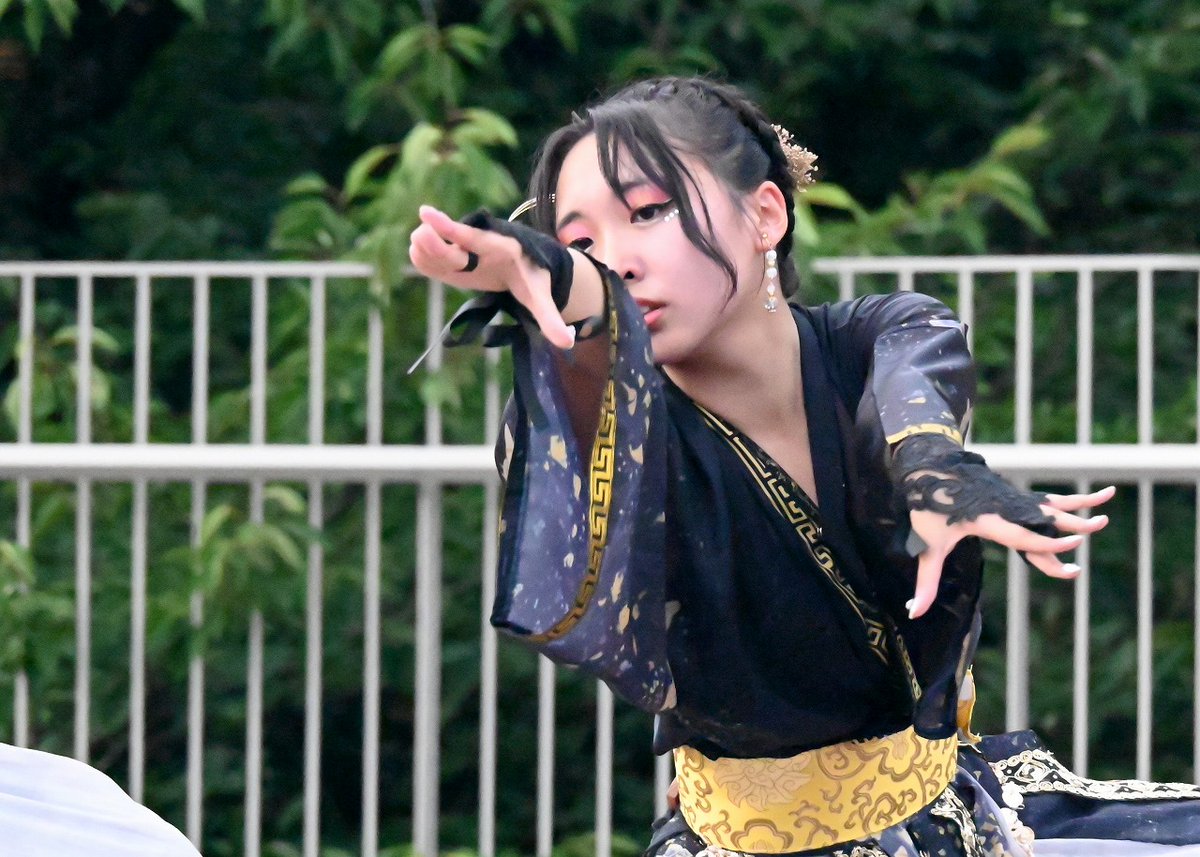 44982441shimu's tweet image. 能代市役所さくら庭   
夏だ！ビアガーデン屋台村2025にて  

心響（みおと）　その２