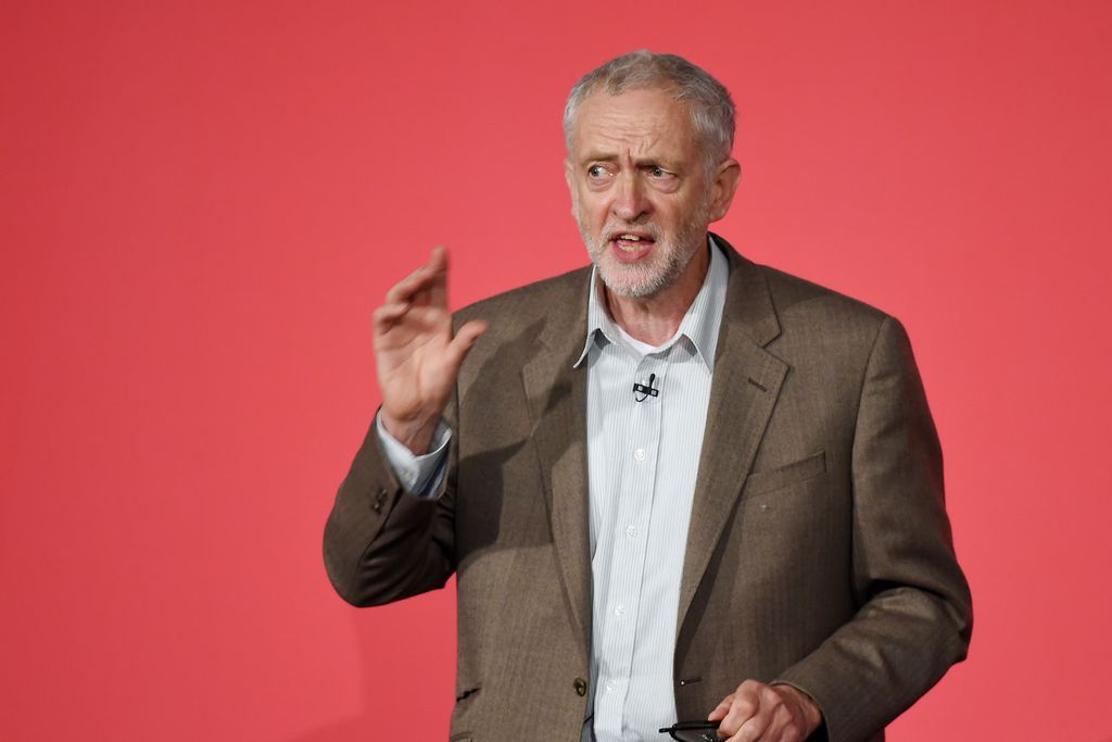 EkonomiRakyatMY's tweet image. Bekas pemimpin Parti Buruh UK, Jeremy Corbyn tubuhkan parti berhaluan kiri yang baru dalam usaha untuk mengagihkan kembali kekayaan di negara itu

Tinjauan awal mendapati parti tersebut mungkin boleh meraih sekitar 10% undi popular jika turut menyertai P&apos;Raya Umum, dengan…