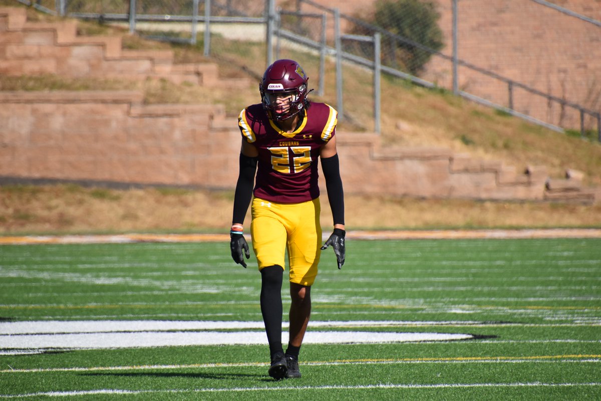 UMMFootball's tweet image. 🚨 &apos;26 Recruits 🚨

Coaches are evaluating Defensive Backs this week!  🏈

📲- bit.ly/MorrisRecruiti…   

Let&apos;s see that film 🎥

#RollCougs🐾