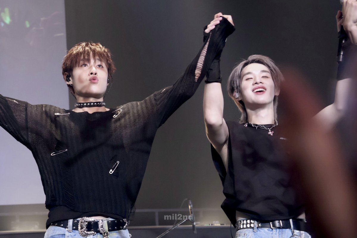 __mil2nd's tweet image. 💫
#GMMTVMUSICONXJAPAN2025
#GMMTVMUSICONXJAPAN2025D2
#hongshihoshi #nnutdan #LYKN