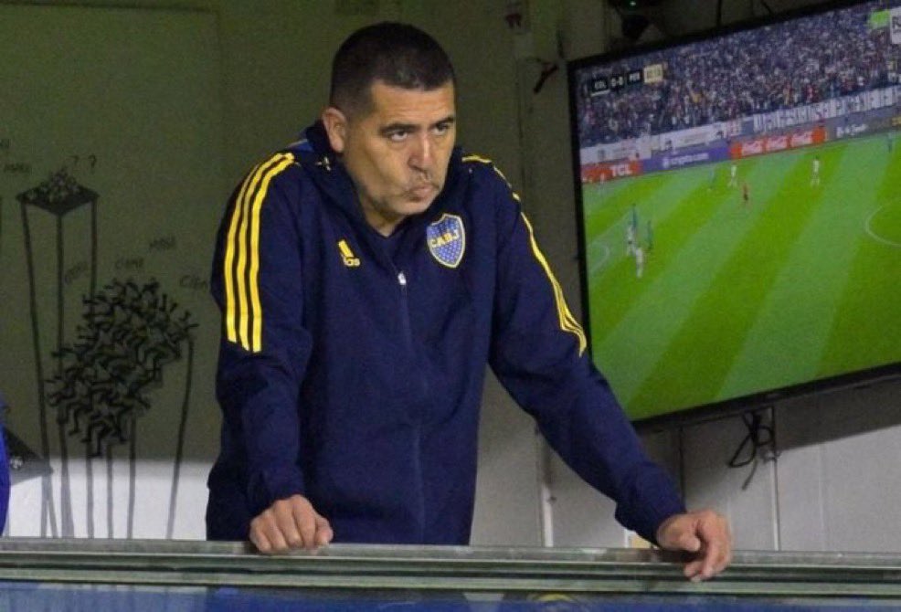 mariofgarciajr's tweet image. El @BocaJrsOficial de Riquelme es un desastre. Mal armado, sin identidad y hundiéndose partido tras partido.