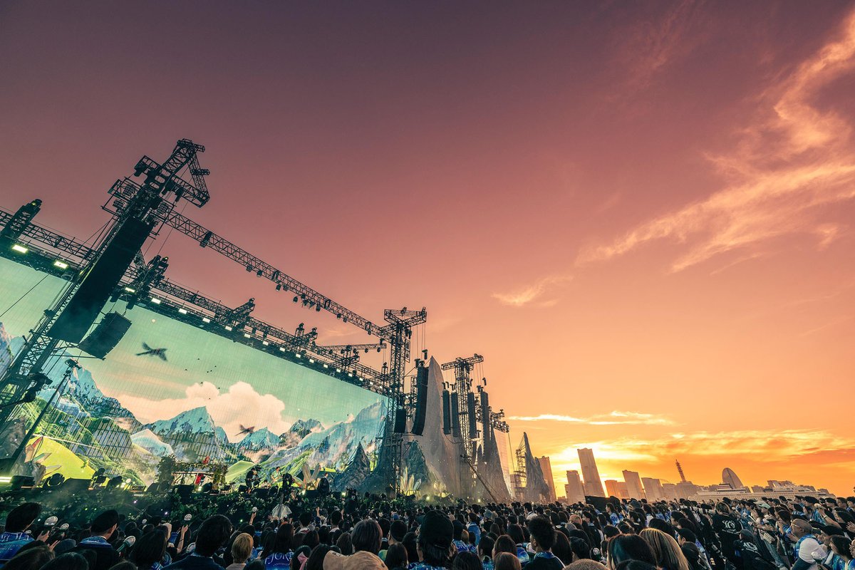 LittleBird_2024's tweet image. Mrs. GREEN APPLE 日本人アーティスト史上初となる、ライブフィルム&ドキュメンタリー2作同時公開!
littlebird.site/0728-apple/
撮影:田中聖太郎
#MrsGREENAPPLE #MGA_MAGICAL10YEARS