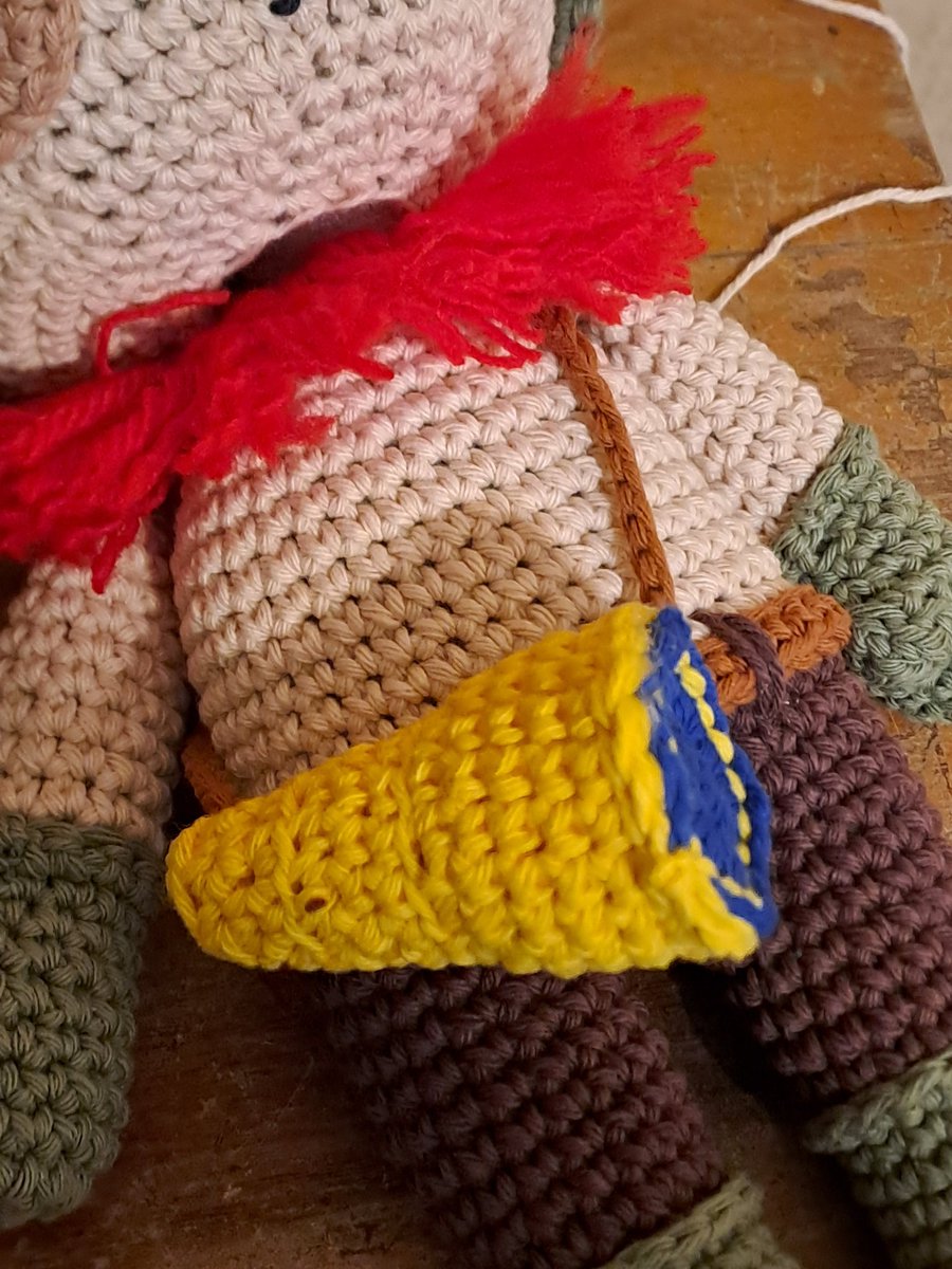 Laura952004's tweet image. Sus accesorios 🧶❤️