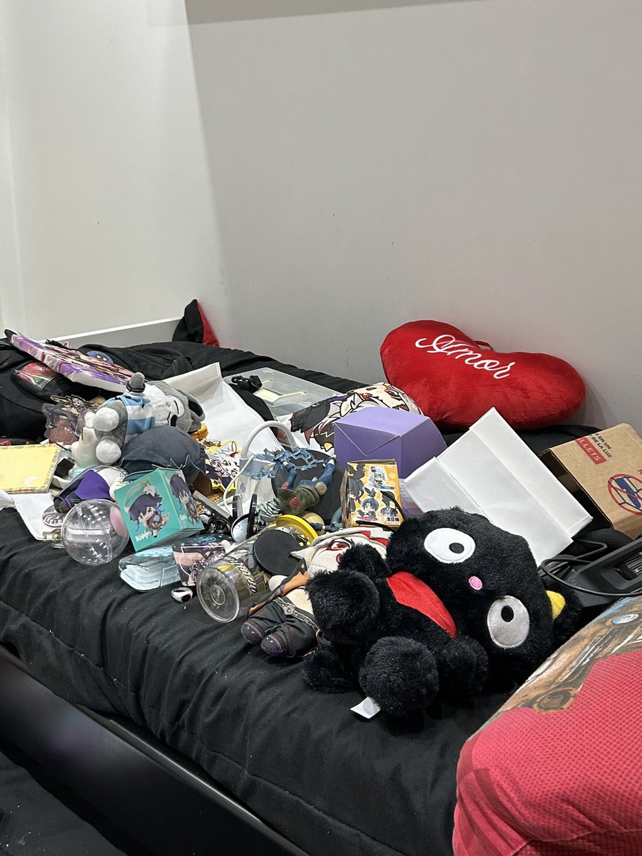 ittoBv's tweet image. me aburri y me falta todo eso