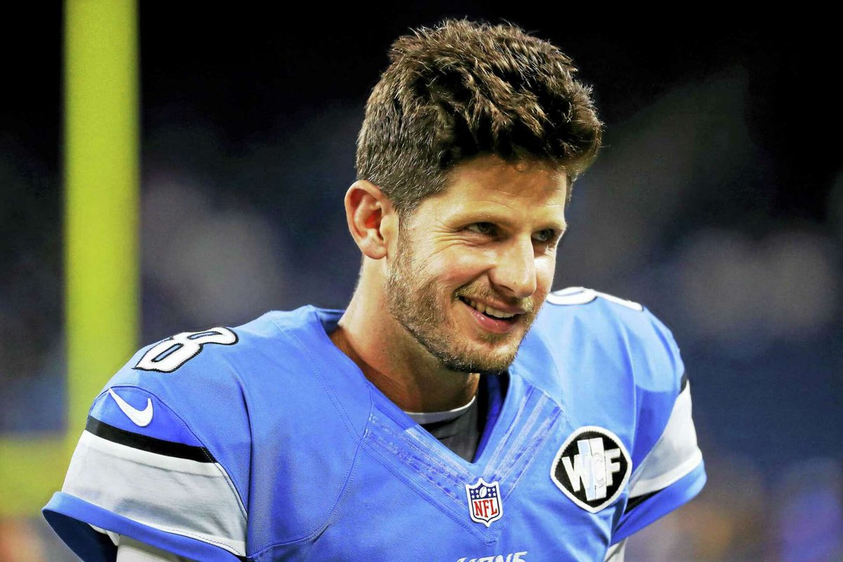 1920bears's tweet image. People are often dismissed for their opinions simply because they aren't analysts or haven't played quarterback.
Dan Orlovsky has been a quarterback and is an analyst.
He knows what he’s talking about.
Go Bears
#nfl #chicagobears