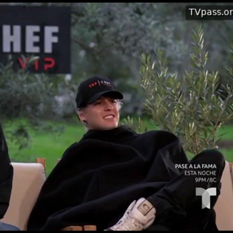 Erickbrii_52's tweet image. Chris modo tranqui JAJAJA Amoo 

#TeamChris #TopChefVIP4