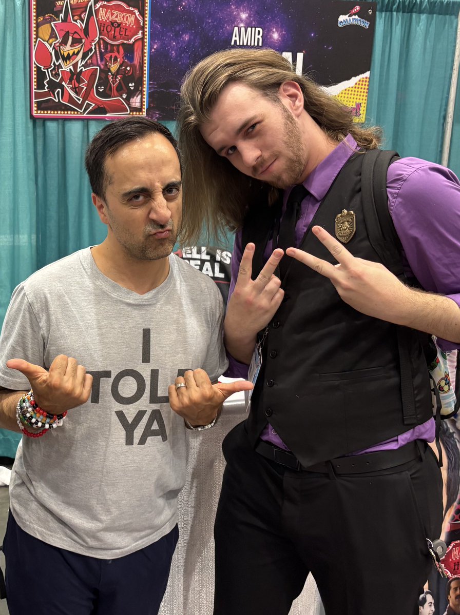 UnderScorePNG's tweet image. Here’s some sweet pics with Amir Talai at #galaxyconraleigh. He was awesome as always and these might have turned out to be my favorite celebrity photos of the trip🔥