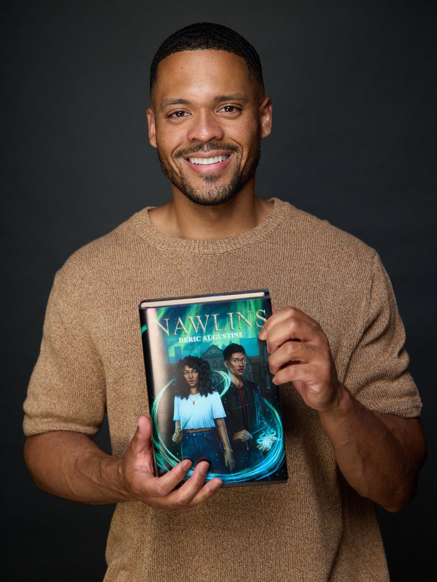 Nawlins_Series's tweet image. Did you pre-order your autographed copy if you didn’t get to attend EpicCon? It should be a email waiting for you about a private live event we are hosting with our Dean of Students @DericAugustine ✨ See you Tuesday night!
