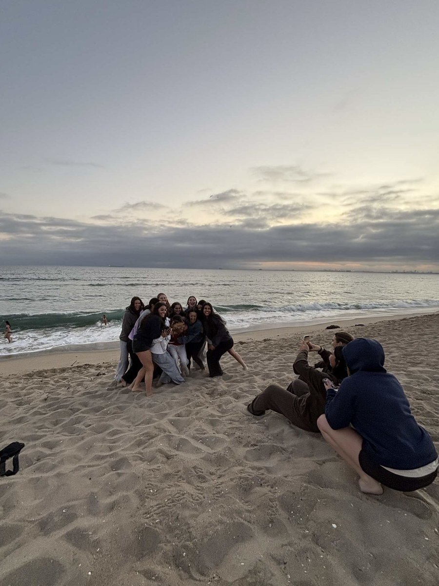 Sienna Mayer tweet media