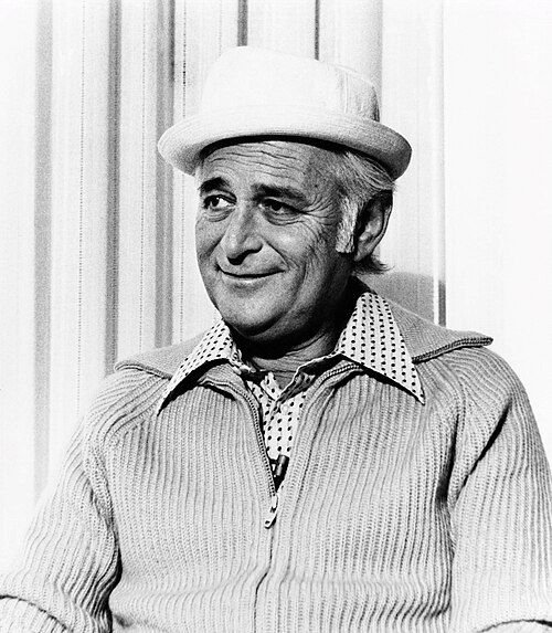 Lear was an outspoken supporter of liberal causes and one of the wealthy Jewish Angelenos known as the Malibu Mafia. They helped fund Daniel Ellsberg’s legal defense after he released the Pentagon Papers and formed the Energy Action Committee to oppose Big Oil. /3