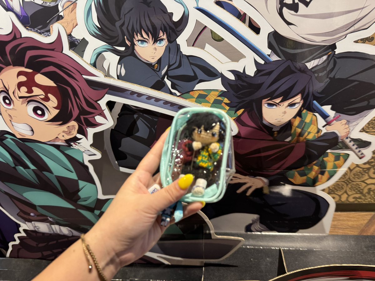 Rikachis2's tweet image. 鬼滅きたよー🥰