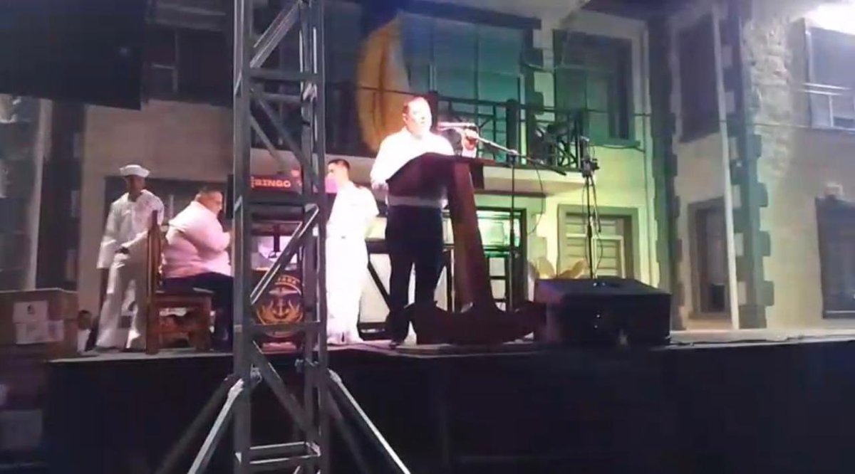 armada_ecuador's tweet image. #Galápagos || El sábado 26 de julio, la Base Naval de San Cristóbal fue el escenario del emocionante Bingo Bailable en conmemoración de los 84 años del Combate Naval de Jambelí.
Una noche inolvidable llena de alegría, premios, música y unión entre la comunidad galapagueña y la…