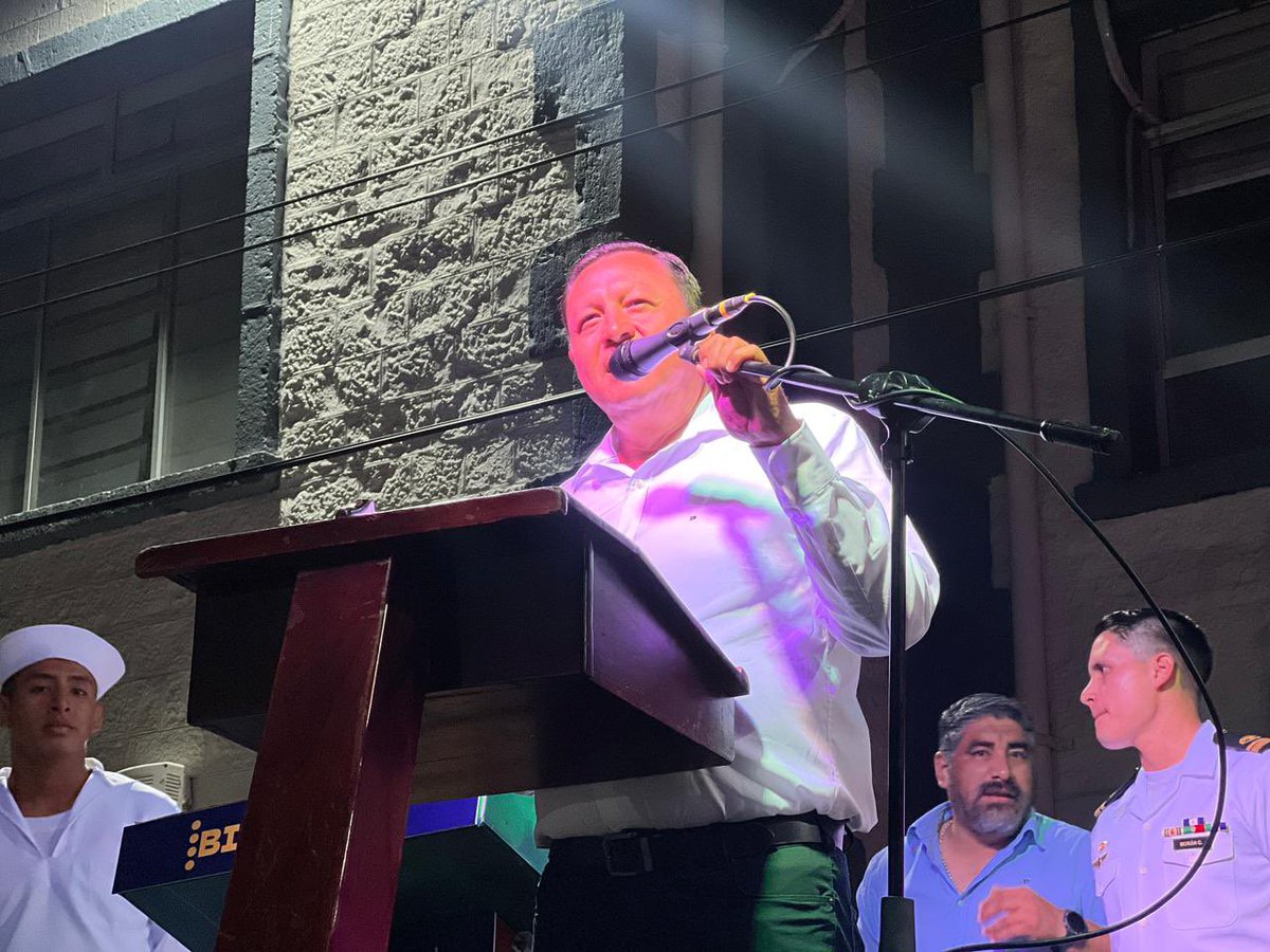 armada_ecuador's tweet image. #Galápagos || El sábado 26 de julio, la Base Naval de San Cristóbal fue el escenario del emocionante Bingo Bailable en conmemoración de los 84 años del Combate Naval de Jambelí.
Una noche inolvidable llena de alegría, premios, música y unión entre la comunidad galapagueña y la…