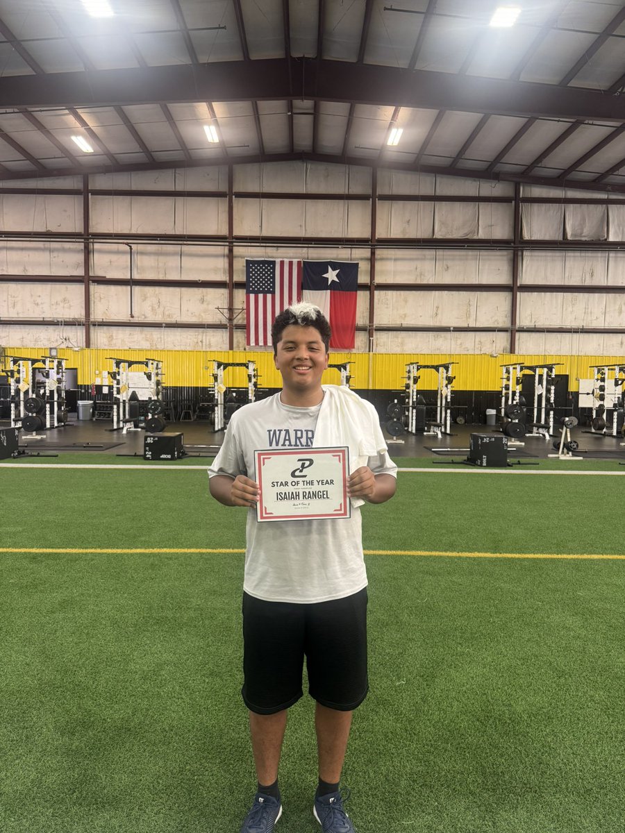 PCnowisthetime's tweet image. The Freshmen boys at @Forney_Rabbits grew so much this summer. They adopted the mindset of being “Better Than Yesterday” and did just that.
Good luck fellas as you attack the school year!!!
S/O to our award winners and ⭐️ of the year: Isaiah