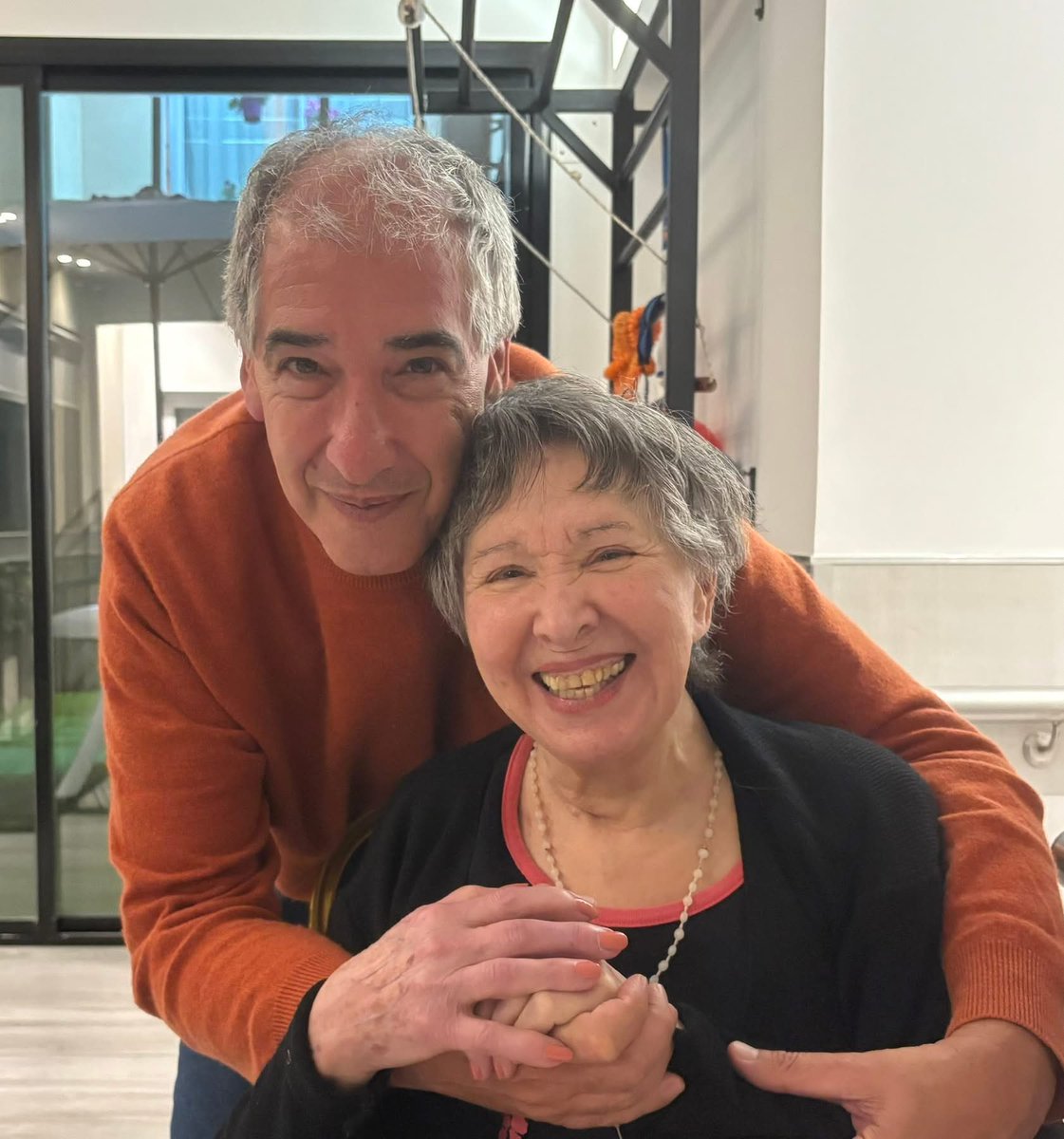 adribaran's tweet image. Talk to me about happiness.
Mi suegra mañana cumple 93.
Enjoy your life as it is.
Viva la vida!