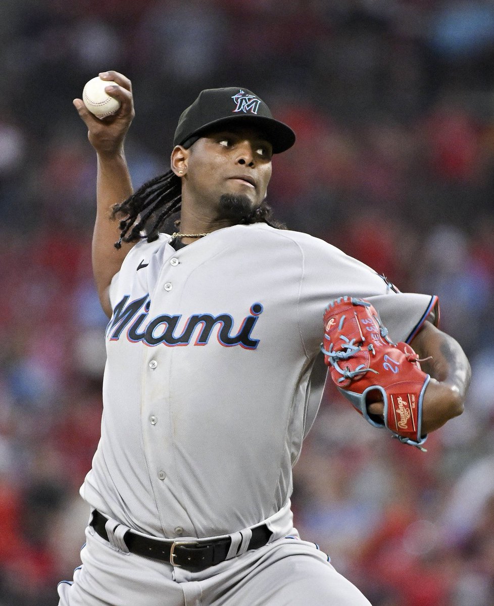 TheWardyNYM's tweet image. 🚨Mets Trade Rumors🚨
Per @Buster_ESPN:
- Mets seeking a 1-3 starter for playoffs
- Astros have contacted the Mets about their infielders (Vientos, Acuna, Baty, Mauricio) for a potential trade
THOUGHTS? #LGM