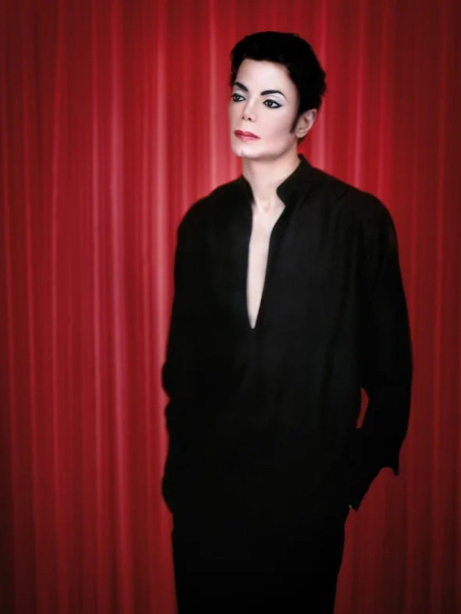 lithoniagirl's tweet image. Michael Jackson by Arno Bani, 1999