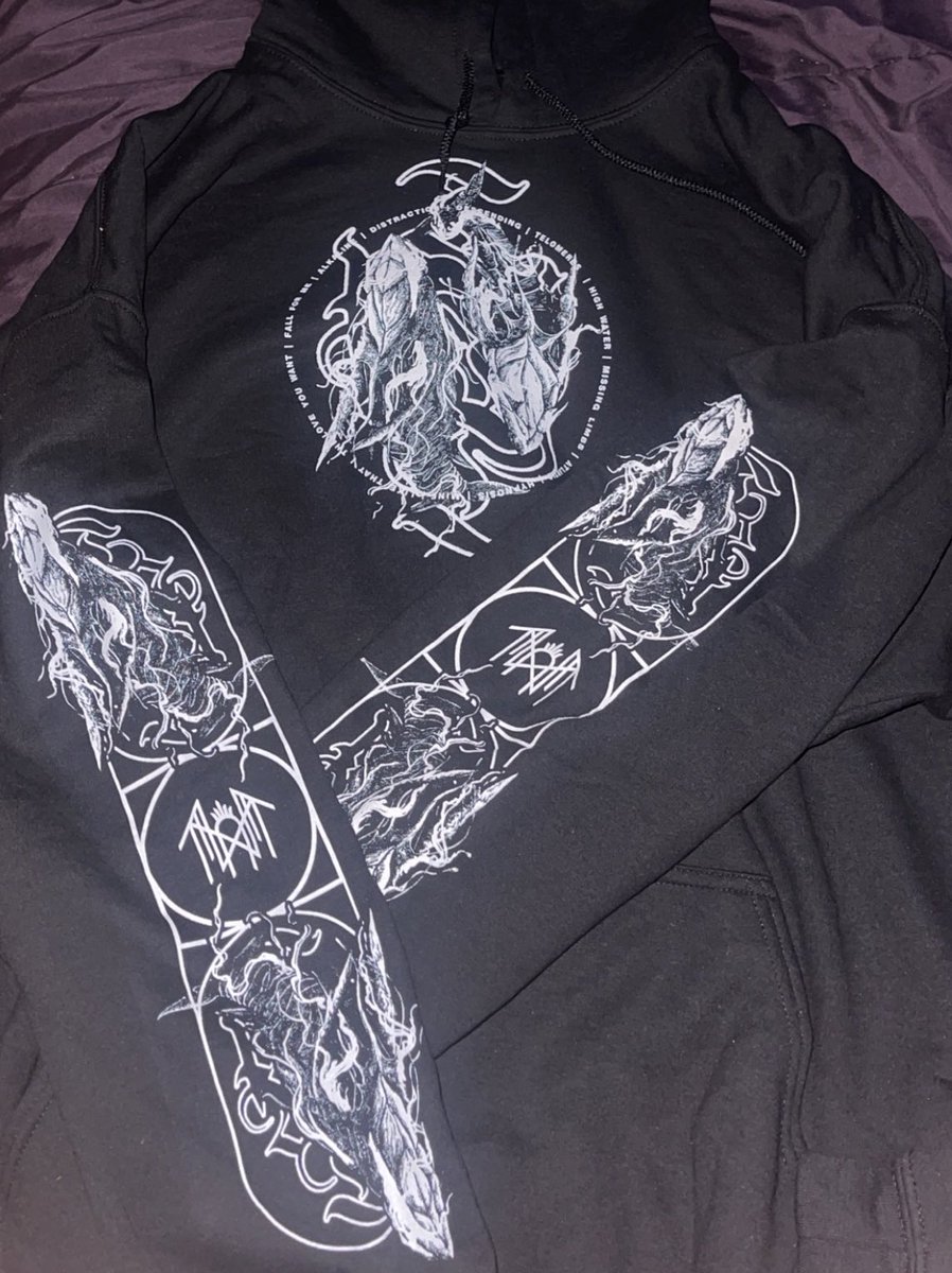 hypnxtizeme's tweet image. my new favorite item that i own….