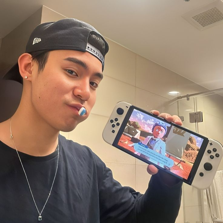 hourlybrent's tweet image. your hourly dose of brent manalo

JOY DELIVERED WITH MIKBRENT
#WeDeliverJoy