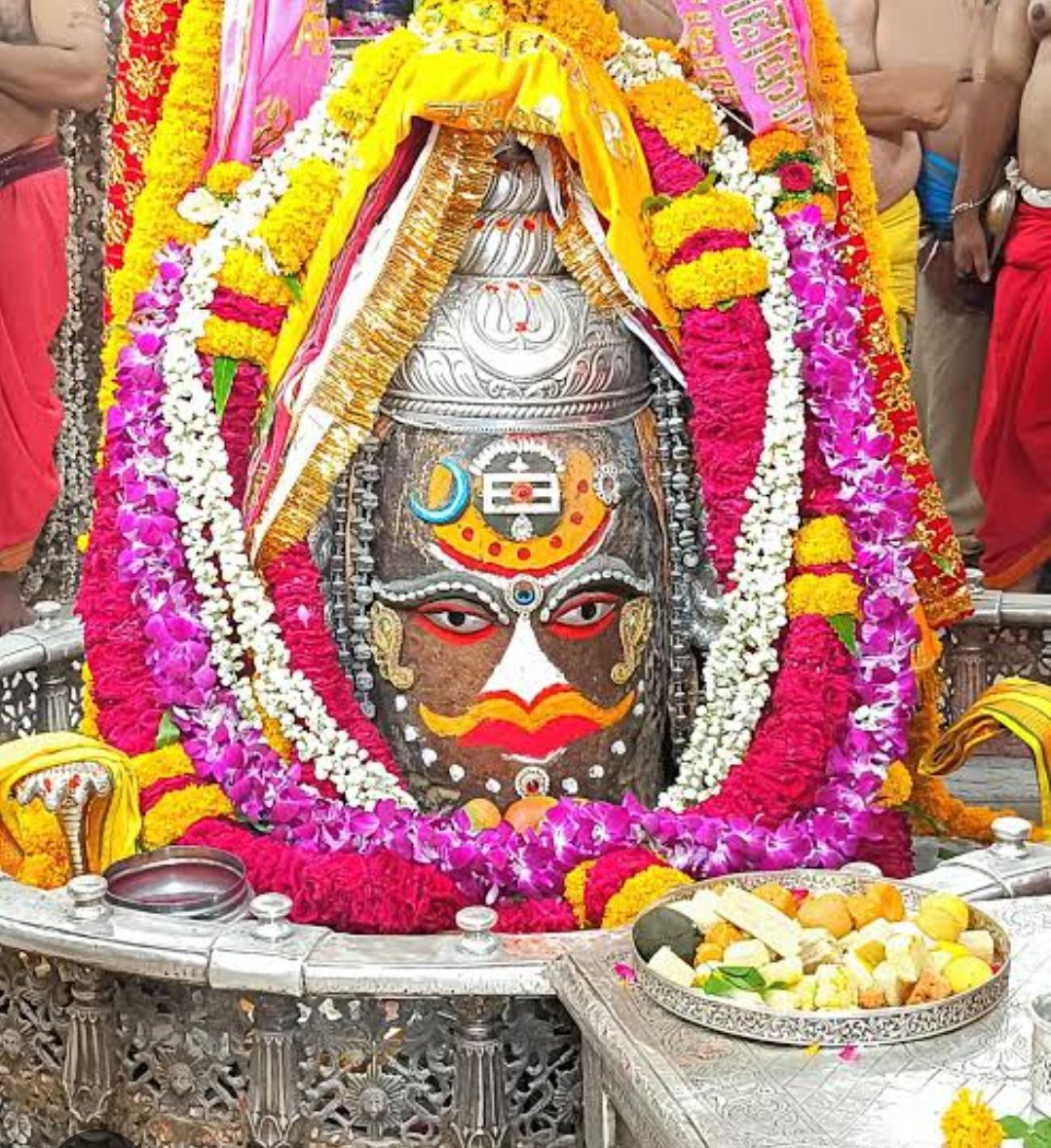 rupam_sharm's tweet image. उजैन श्री महाकालेश्वर ज्योतिर्लिंग जी, आज के भस्म आरती श्रृंगार दिव्य दर्शन 28.07.2025