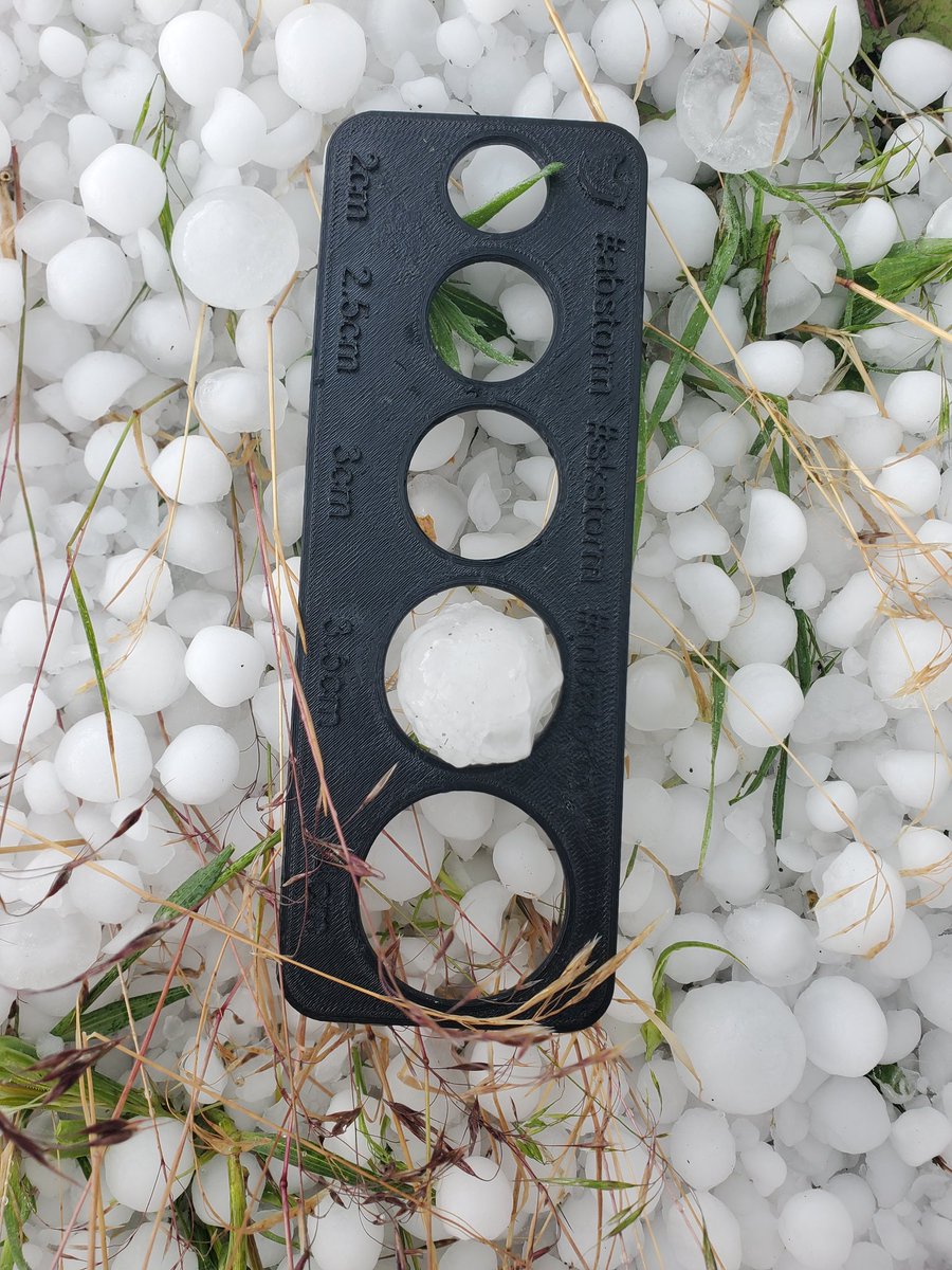 Darren Howard tweet media