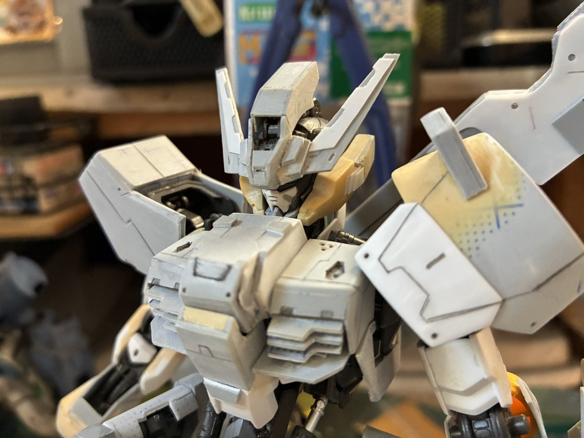 TANCHIChit96714's tweet image. #ガンプラ好きと繋がりたい
アスタロト〜1/100足なんとかここまで
こうやって全体見るとクラウドとかモンハン装備ぽいですよね(*´-`)つぎはぎの装備だからかな(*´꒳`*)サフかってくるか