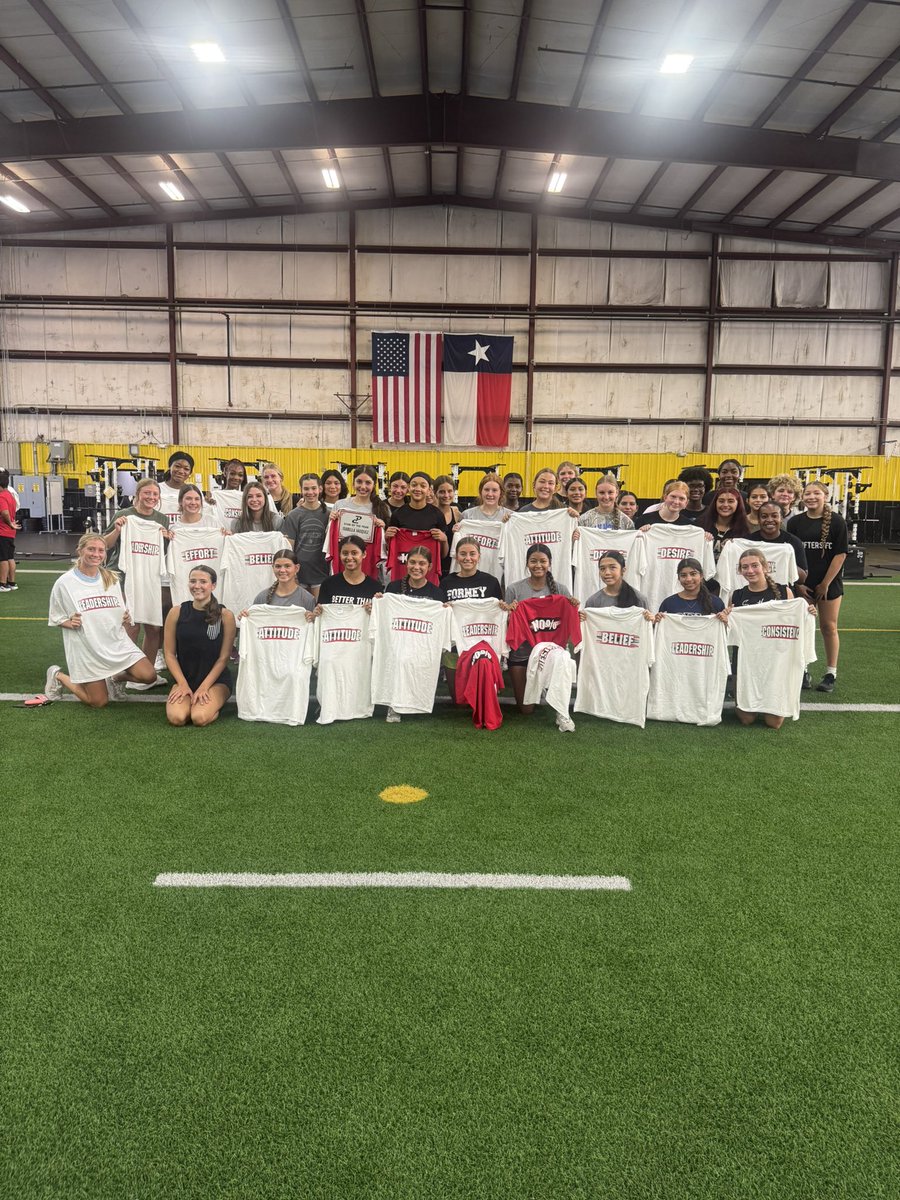 PCnowisthetime's tweet image. The Lady Jackrabbits attacked this summer with a vengeance!Everyday these ladies were on a mission to get 1% better! Proud of these ladies and the way they showed up this summer!
S/O to our award winners and ⭐️ of the year: Isabella