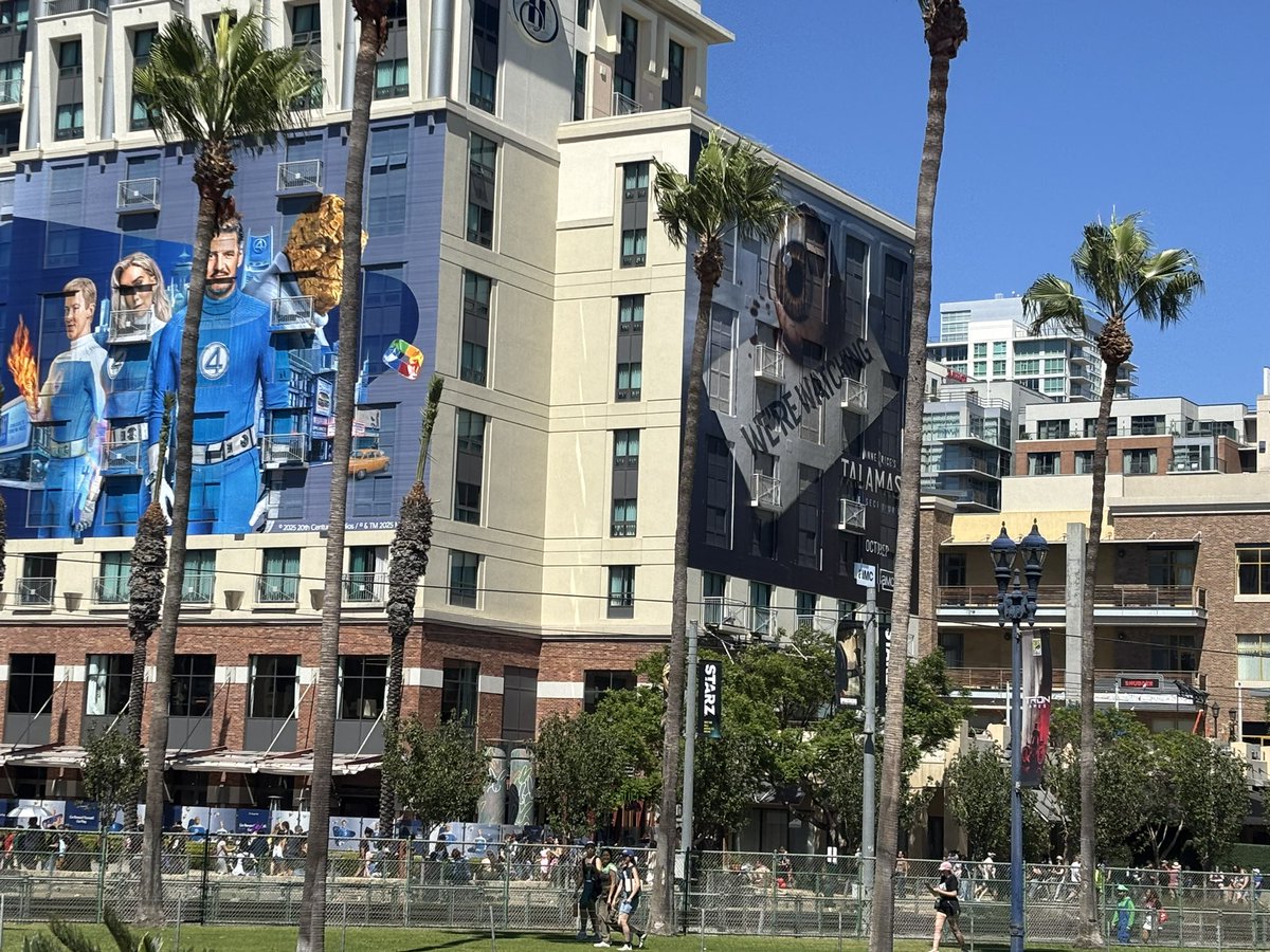 Wsstalkback's tweet image. So long #SDCC! It was a great time. Due to me not knowing where my future lands as far as employment goes I’m not sure I’ll be back soon. Still, thrice was nice!