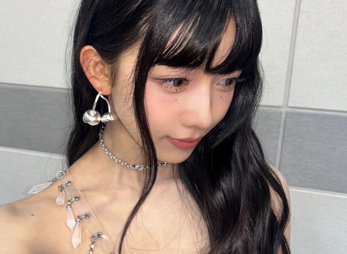 AlonsoNvl's tweet image. ✉️ WV drop: Kumi [6]
💬: I just got back from my first Summer Gayo Daejeon! 🩵🫧
How was it, everyone? It was such an honor and a meaningful time to enjoy my very first Gayo Daejeon with all the amazing artists🍒

Thank you so much to everyone who came to cheer us on despite the…