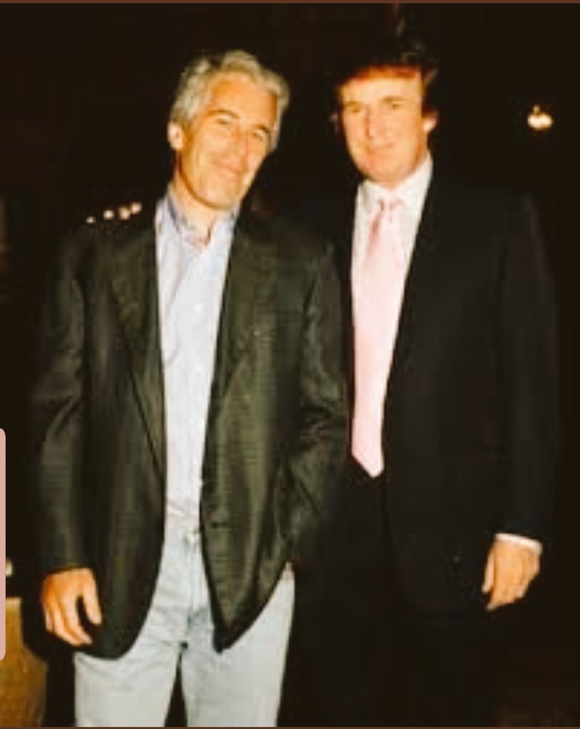 MzDeeVah14's tweet image. #TrumpIsAPedoRapist
#EpsteinTrumpCoverUp #EpsteinClientList #JeffreyEpstein #TrumpIsUnfitForOffice #TrumpIsAnExistentialThreat
#JeffreyEpstein