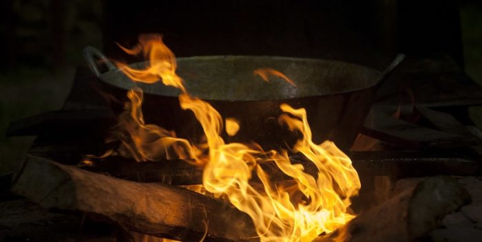 👵👴¿Estamos olvidando la sabiduría de los abuelos? Pareciera estamos dejando algo básico y elemental de lado.🥀 Susi Bentzulul retoma las enseñanzas y momentos que se vivían en la cocina. 🔥🍳🫓 wp.me/p6wK46-eKm